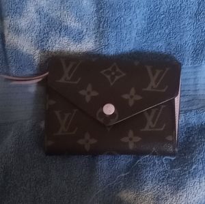 Louis Vuitton female wallet